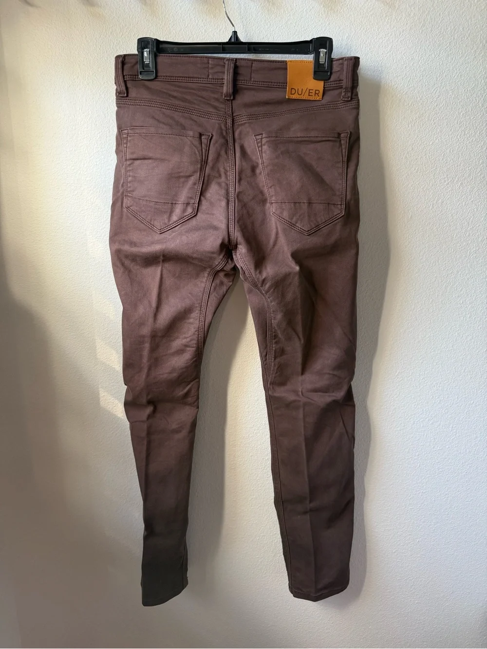 DU/ER Men's Skinny Pants in Brown
